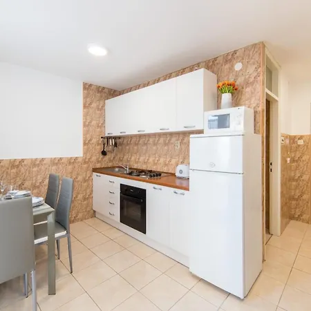 公寓 Orange Oasis *