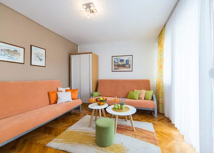 Orange Oasis Appartamento Makarska